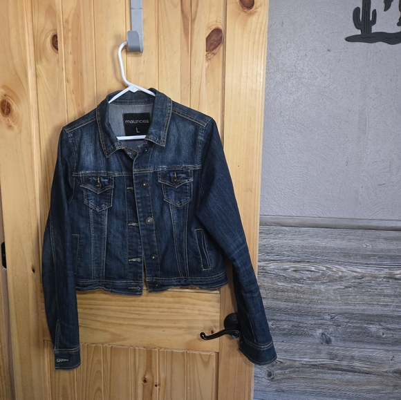 Maurices Womens Size Large Blue Jean Jacket - Picture 1 of 8